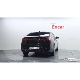 973290