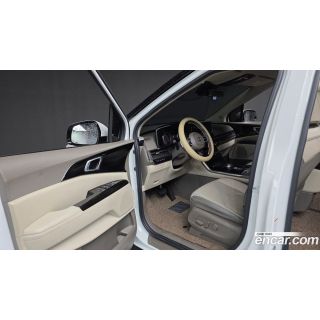 895766