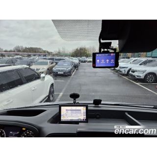 787015