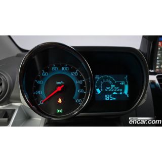 553779