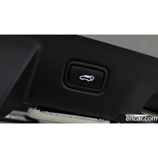 895001