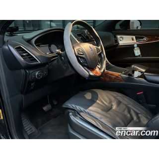 574304