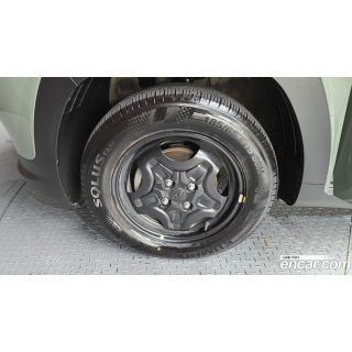 989142