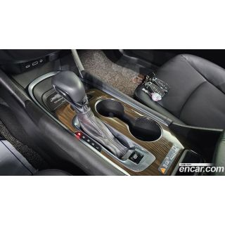 299772