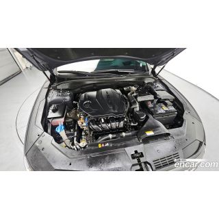 978516