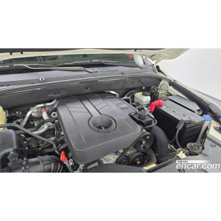 912658