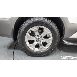 943321