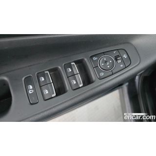 945716