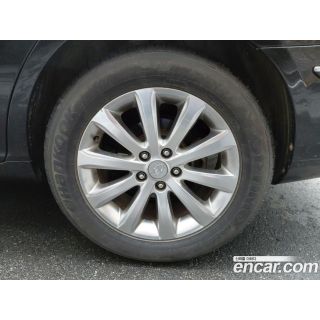 527530