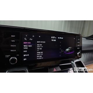 600812