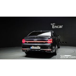 709704