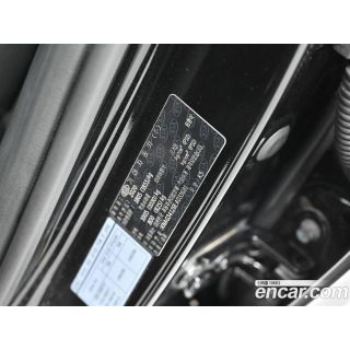 405688