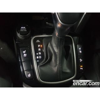 923391