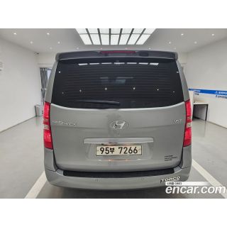 159572