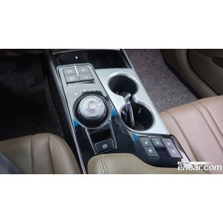 860989