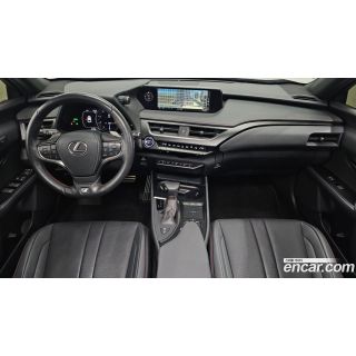 918711