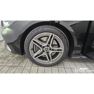 295004