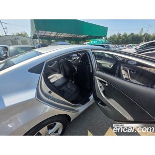 266808