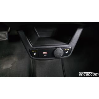 996061