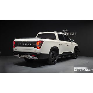 913526