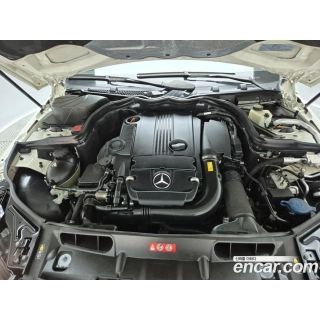 625889