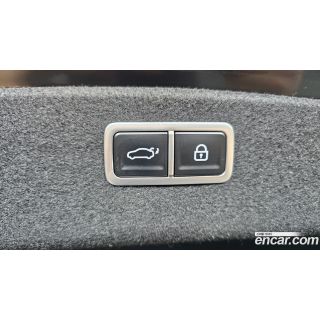 272600