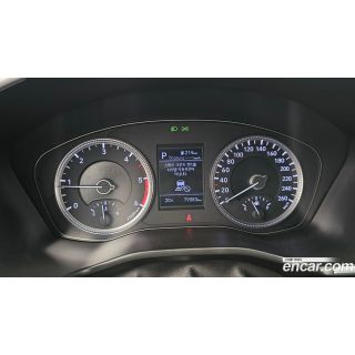 564532