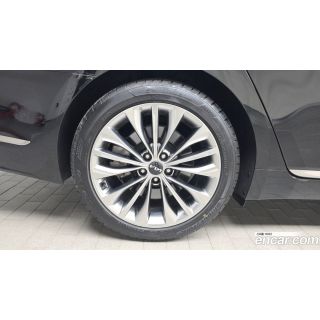 269025