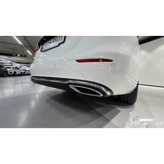 744921