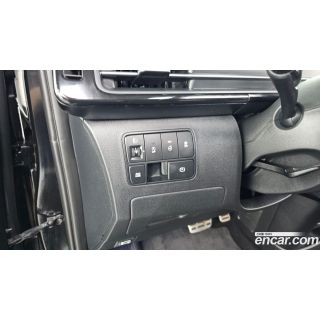 764469