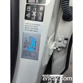 940402