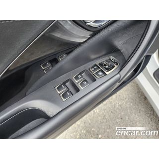 968543