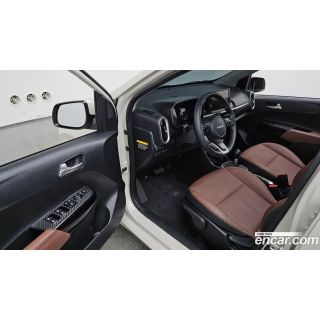 650993
