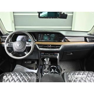 918047