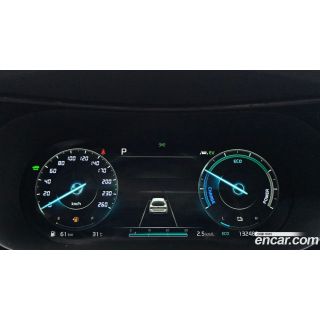 711832
