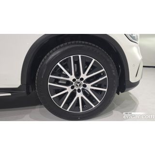 787093