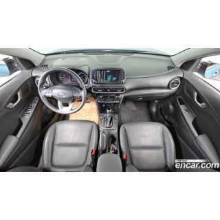 879076