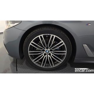 986881