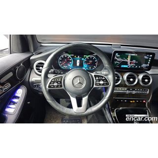 426903