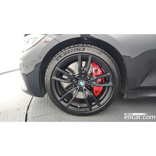 307880