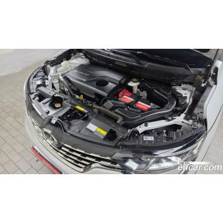 573320
