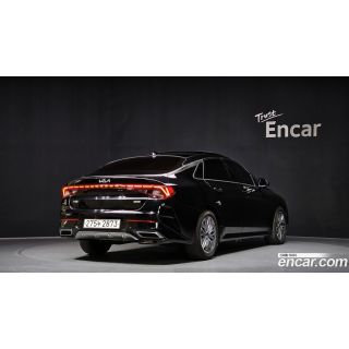 569301