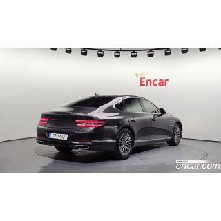 787709