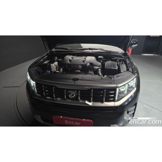 438511