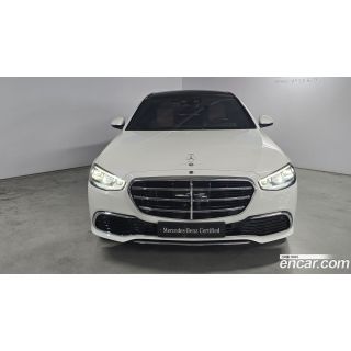 236883