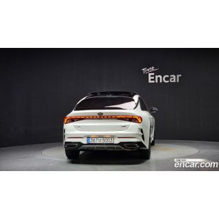 918629