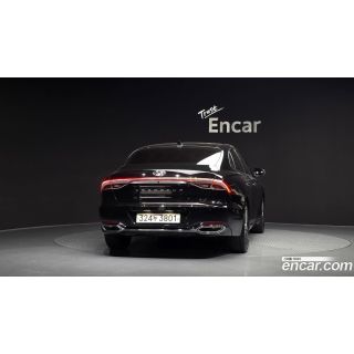 689380