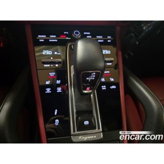 735763