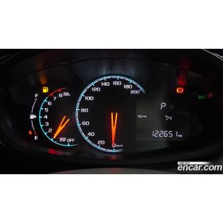 744330