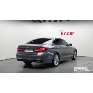 275257